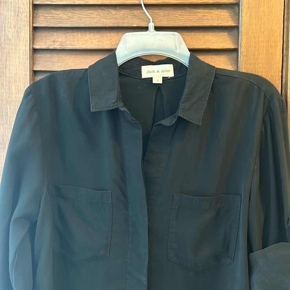 Cloth & stone shirt, long sleeve.